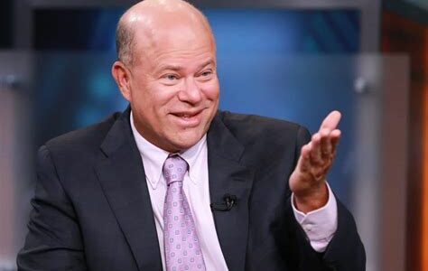 David Tepper apuesta por China invirtiendo en acciones tecnológicas, bonos gubernamentales y empresas industriales, confiando en la recuperación económica a pesar de las incertidumbres globales.