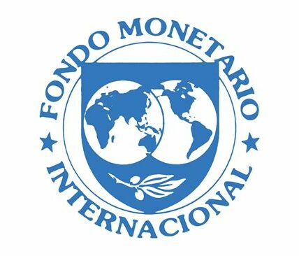 El FMI llama a la prudencia fiscal global para evitar riesgos económicos; sugiere equilibrio entre necesidades actuales y sostenibilidad a largo plazo.