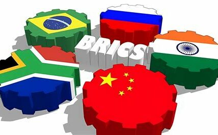 El bloque BRICS enfrenta desafíos de unidad debido a las tensiones entre China e India, afectando su potencial y eficacia global.