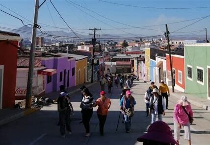 Chihuahua se posiciona como destino turístico clave en el Discovery Travel Market, exponiendo sus maravillas naturales y culturales en Berlín para atraer más turistas y fortalecer la economía local.