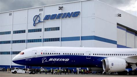 Boeing enfrenta un punto crítico: ¿podrá superar desafíos y optimizar resultados ante un mercado dividido entre optimismo y precaución?