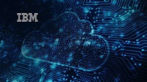 IBM se reinventa con inteligencia artificial y nube híbrida, buscando liderar en tecnología y ofrecer nuevas oportunidades de crecimiento para inversionistas.