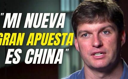 Michael Burry apuesta fuerte por China, buscando oportunidades en sectores tecnológicos y emergentes, a pesar de los riesgos regulatorios y políticos.