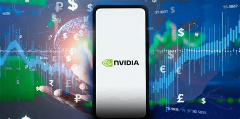 NVIDIA impulsa el mercado al alza con nuevas innovaciones en inteligencia artificial, mientras que DocuSign y Las Vegas Sands enfrentan desafíos. Atentos a las tendencias futuras.