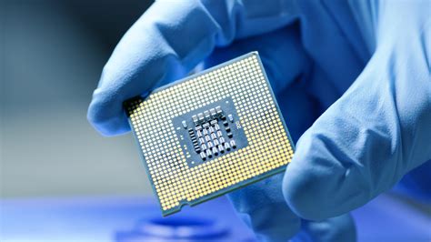 La demanda de semiconductores en China está en auge por los vehículos eléctricos, ofreciendo oportunidades de inversión prometedoras en este mercado en rápido crecimiento.