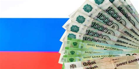 La caída del rublo ruso refleja desafíos económicos internos y externos, impactando su estabilidad y generando preocupaciones inflacionarias en Rusia.