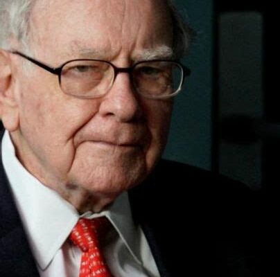 Occidental Petroleum enfrenta desafíos tras la caída de sus acciones. La vista está puesta en Warren Buffett, quien podría aprovechar esta oportunidad de inversión estratégica.