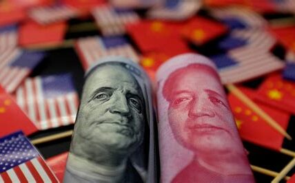 China implementa estímulos económicos, clave para revitalizar su economía. Reducciones de tasas y rebajas fiscales buscan impulsar crecimiento sostenible y confianza en el mercado.