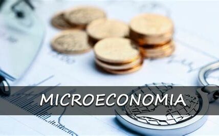 La microeconomía influye directamente en nuestro día a día. Entender su impacto nos ayuda a enfrentar desafíos económicos de manera personal y efectiva.