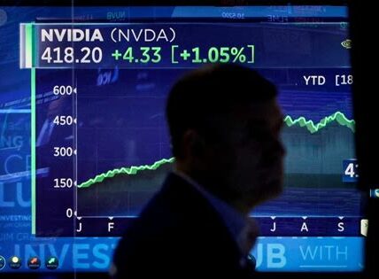 Nvidia sube tras buenos resultados, Snowflake cae a pesar de ingresos superiores. La volatilidad del mercado exige evaluar fundamentos antes de invertir.