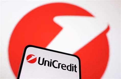 UniCredit busca fortalecer su posición en Italia con oferta de $10.5 mil millones por Banco BPM, marcando un hito en el sector bancario europeo.