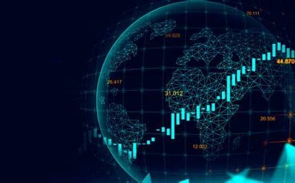 Vietnam fortalece su economía protegiendo el dong mediante la venta de dólares, enfrentando así tensiones globales y asegurando un tipo de cambio estable.