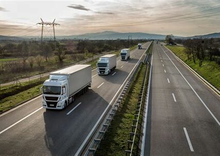 Las acciones de transporte por carretera brillaron, impulsadas por el auge del comercio electrónico y mejoras logísticas. ¿Podrán mantener el ritmo en un mercado desafiante?