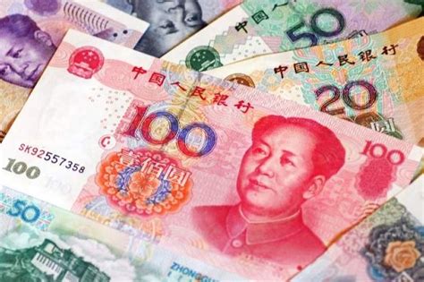 La depreciación del yuan agita el comercio global, elevando temores de devaluaciones competitivas y tensiones económicas internacionales.