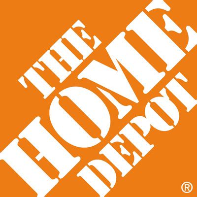 Home Depot y Lowe's destacan en mejoras para el hogar con innovación, aumento de ventas digitales y sostenibilidad, liderando el mercado en un entorno económico desafiante.